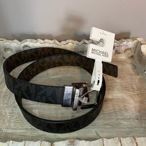 NEW! Michael Kors Women's Reversible Belt